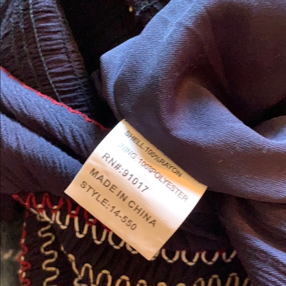 New pantsuit never worn in navy - Picture 3 of 4